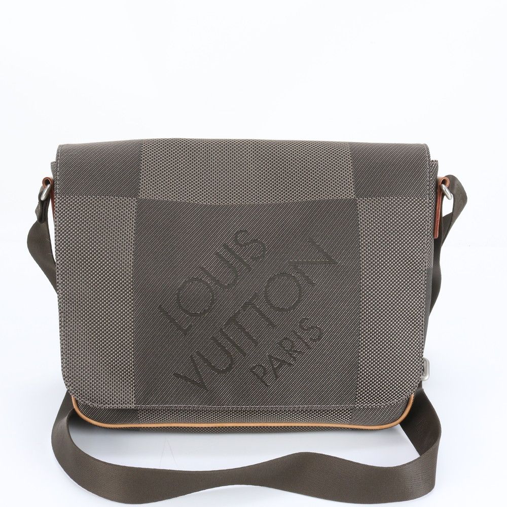 美品 ルイヴィトン ダミエ ジェアン プチ メサジェ テール M93617