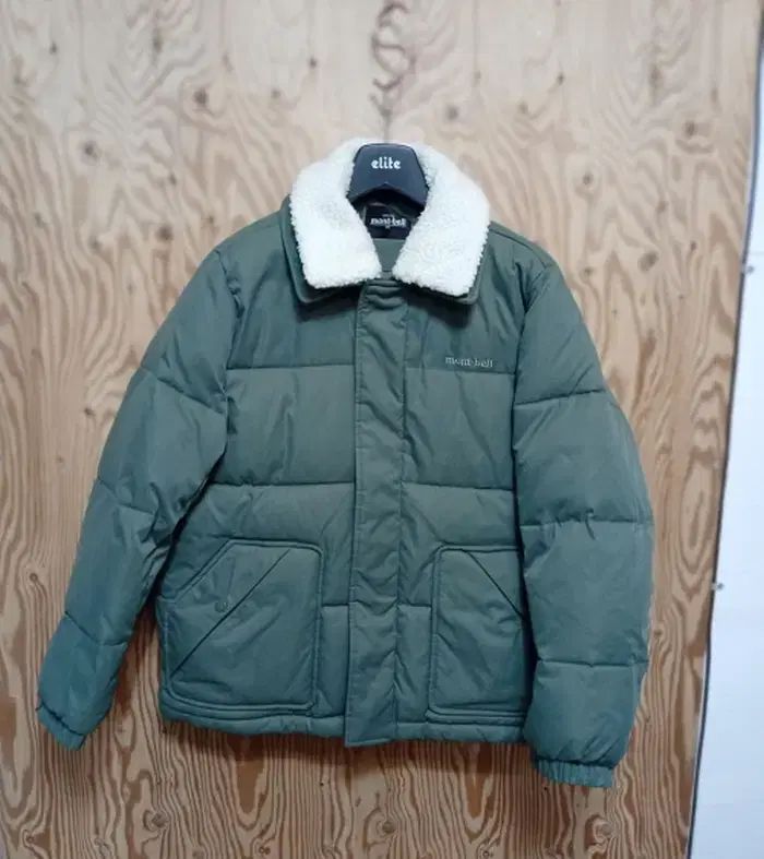 モンベル レディース ツーウェイ カラ パファー カーキ色 ジャケット