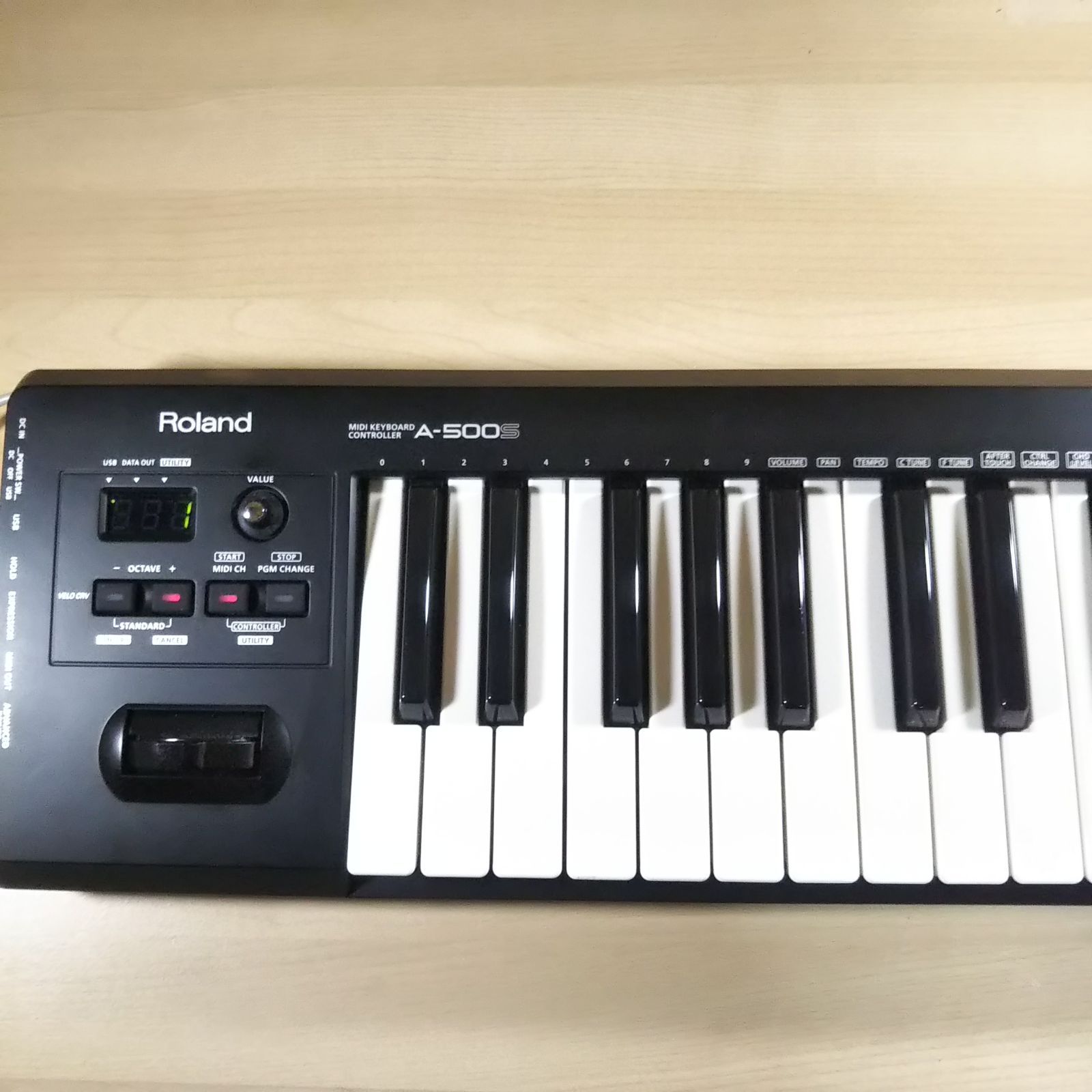 Roland MIDI Keyboard Controller A-500S USB MIDI標準キーボード49鍵