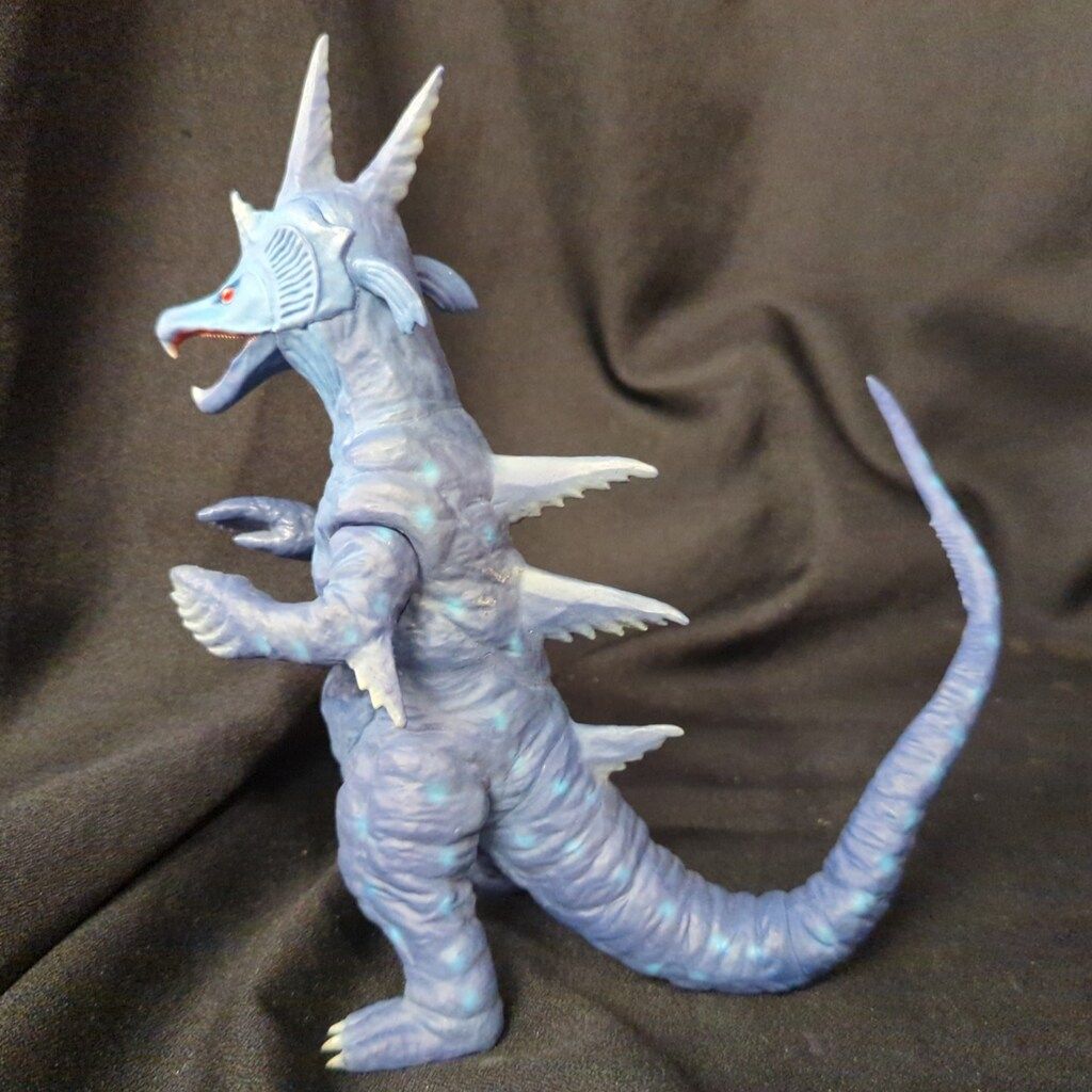 エクスプラス ウルトラ大怪獣シリーズ5000 ムルチ 145 - メルカリ