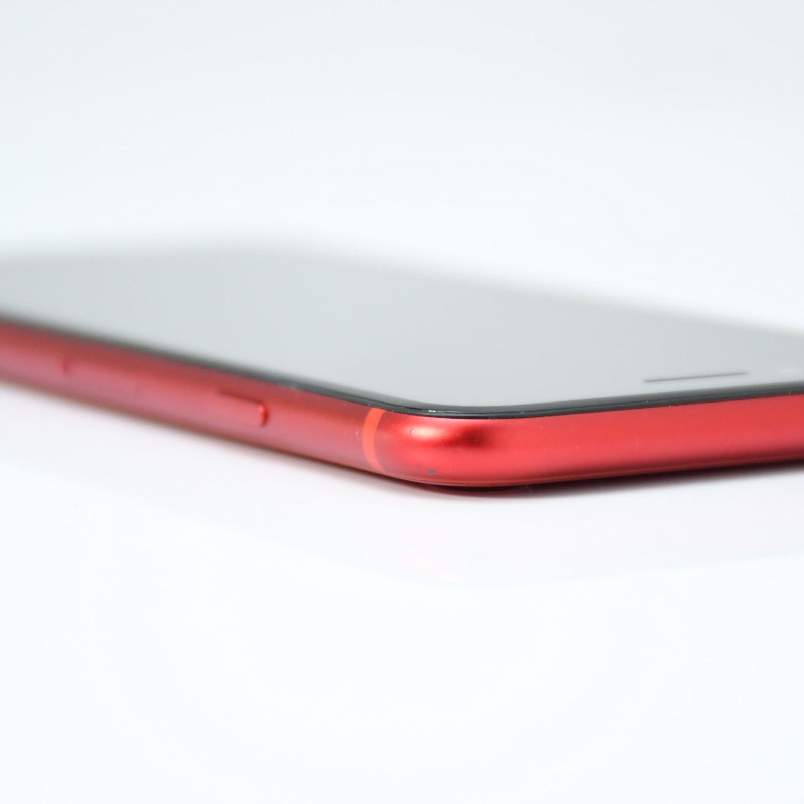 液晶美品】SIMフリー iPhone SE 第2世代 256GB レッド - メルカリ