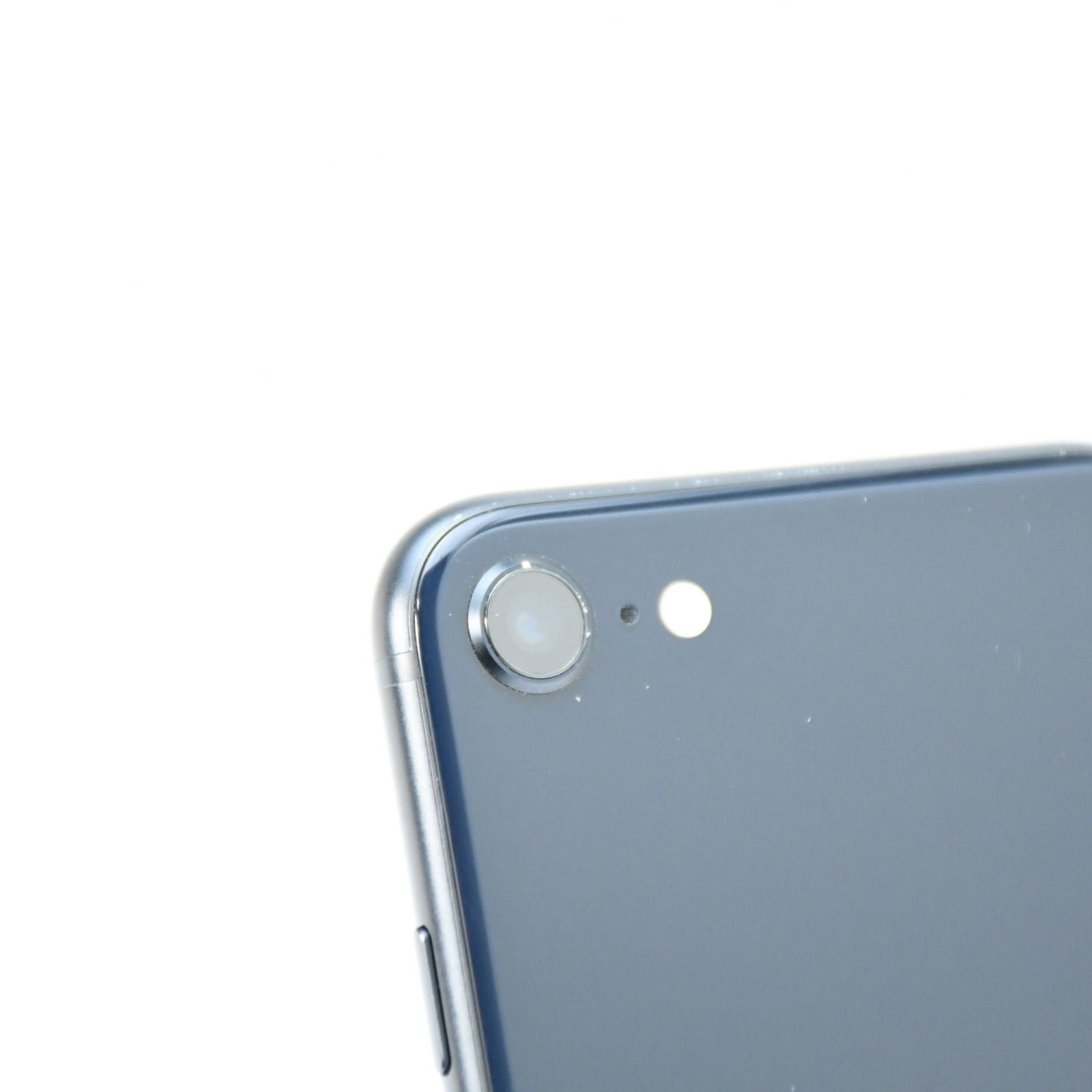 液晶美品＊純正バッテリー90%】楽天モバイル SIMフリー iPhoneSE 第3