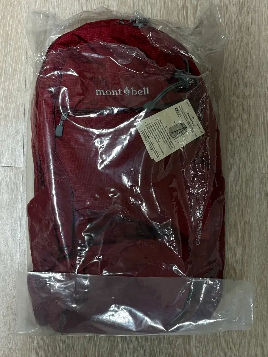 mont-bell(モンベル) ガルワール バックパック 15L ワインレッド 新品