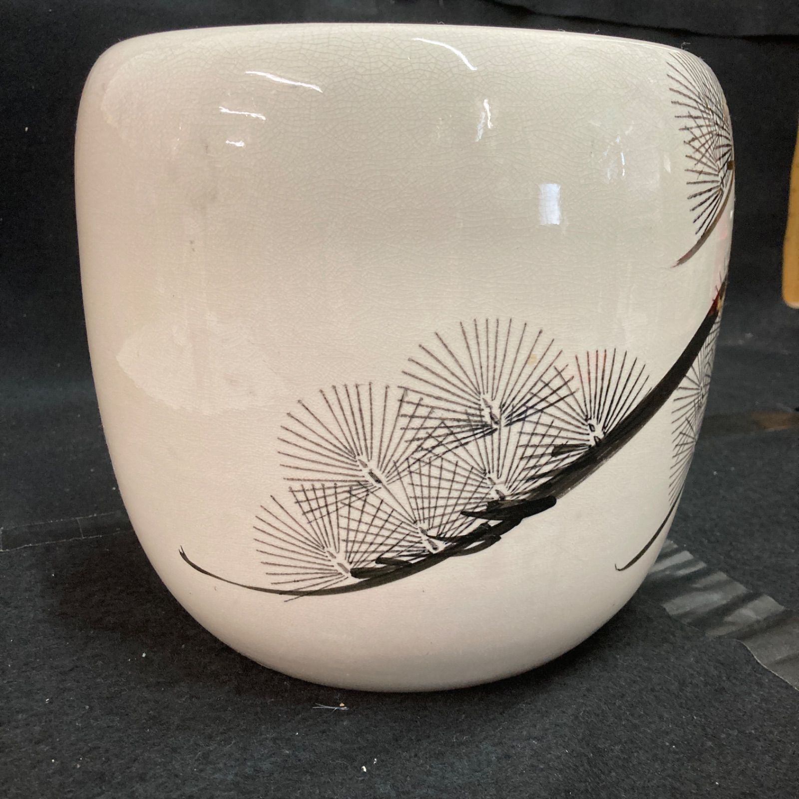 昭和レトロ 陶器火鉢 手あぶり 松の図 メダカ鉢 金魚鉢 スイレン鉢 灰