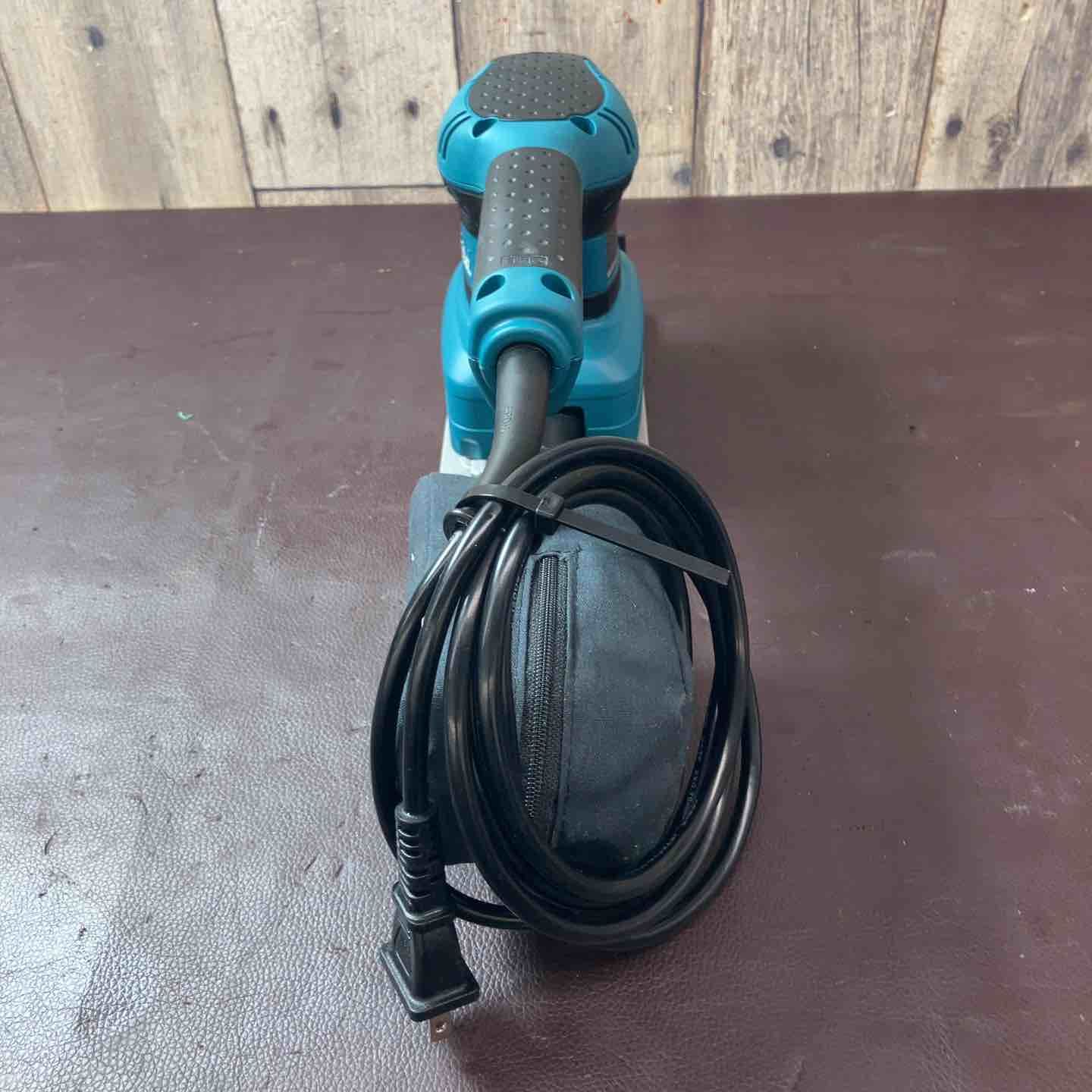 品 マキタ makita 仕上サンダ BO 3710 100 v 集じん袋付 電動かんな 電動カンナ