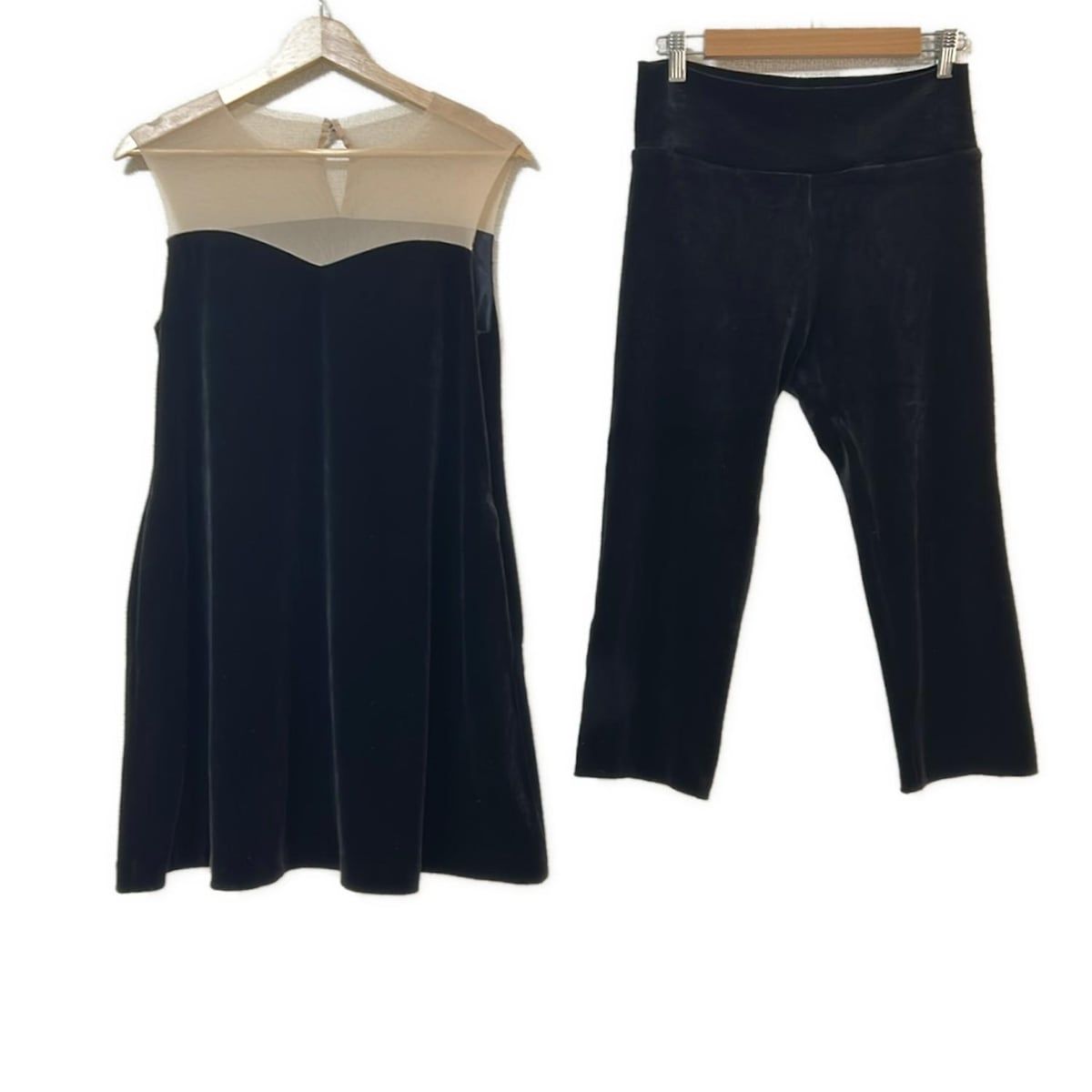 DAISYVELOUR デイジーベロア レディースパンツセットアップ レディース - 黒×ベージュ ベロア チュール