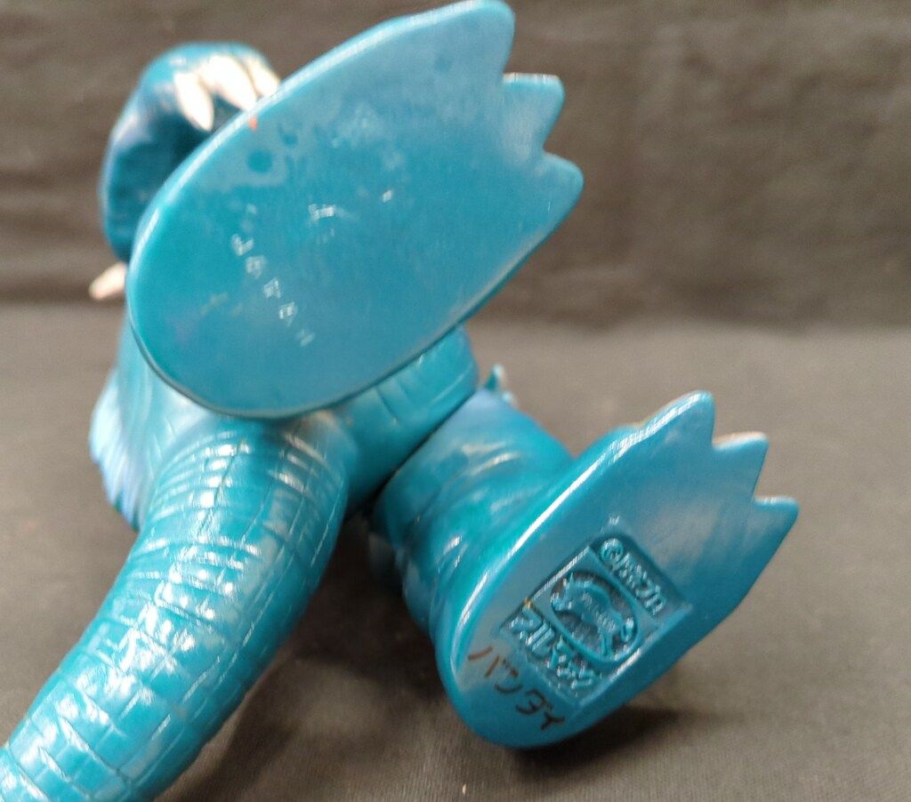 B-CLUB 復刻版怪獣シリーズ ブルマァク パゴス 青緑成型/銀スプレー