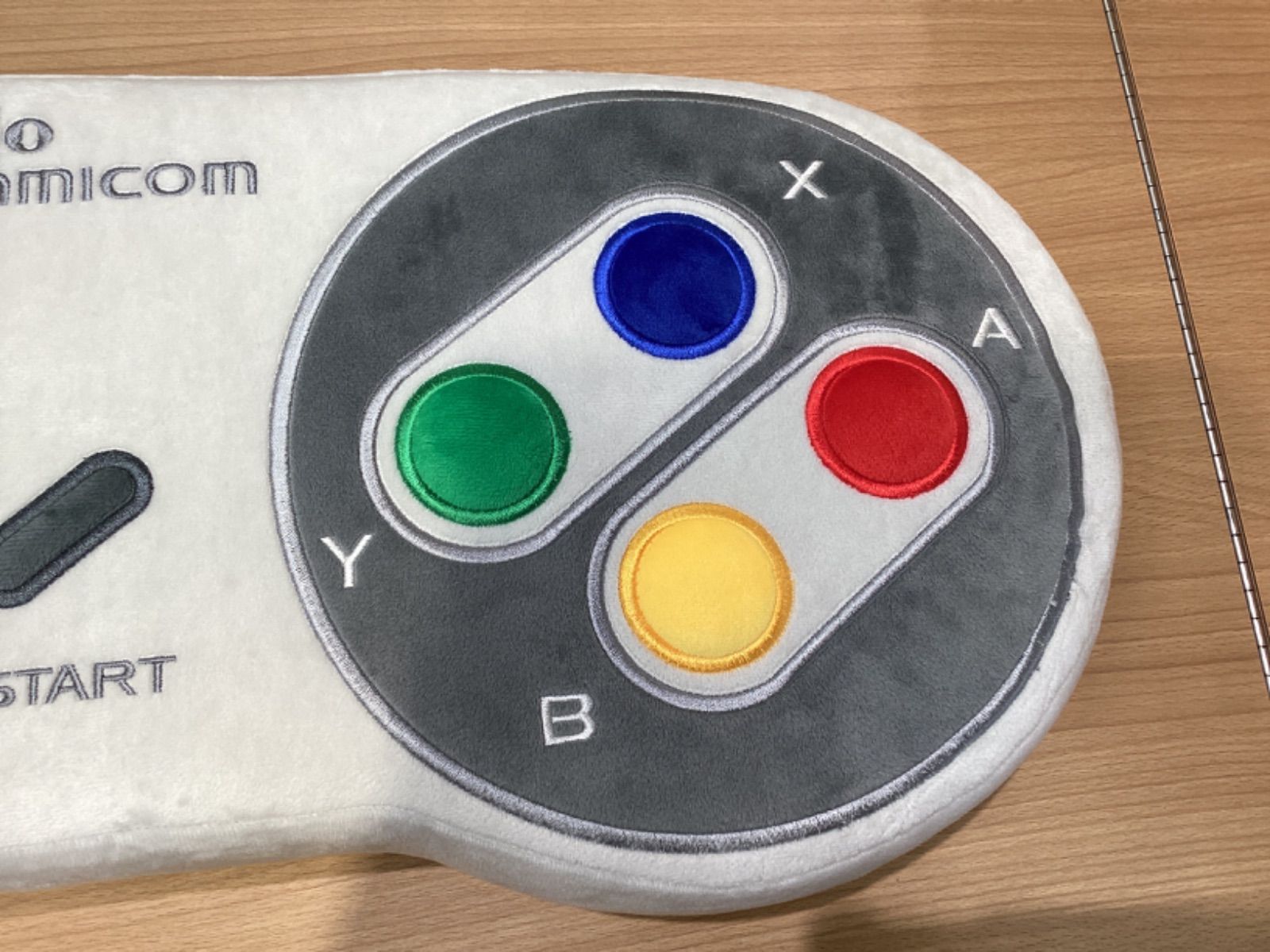 TA 299 スーファミ コントローラークッション スーパーファミコン