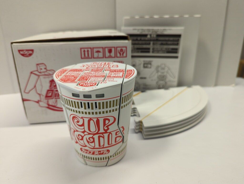 花のワルツを踊る♪カップヌードルロボタイマー　2013年当選品 日清食品 カップヌードルロボタイマー 花のワルツを踊る - メルカリ