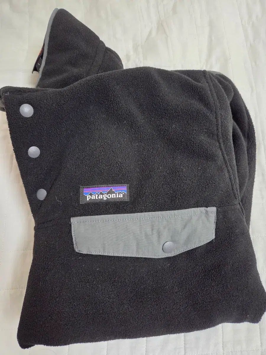 L パタゴニア Synchilla シンチラ ライトウェイト ポーチグレー ブラック large
