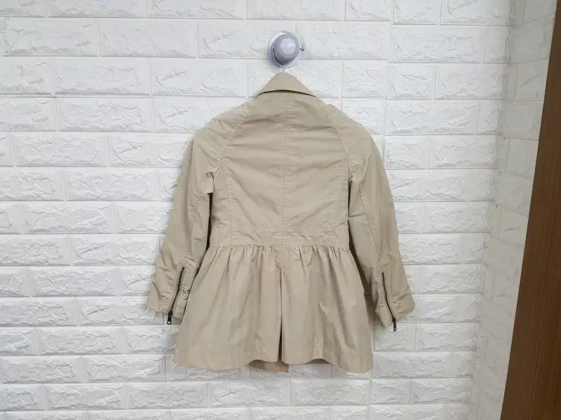 バーバリー秋 ジャケット キッズ 8 Y 128 CM コート