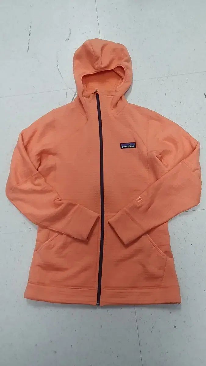 パタゴニア フーディー レディース s