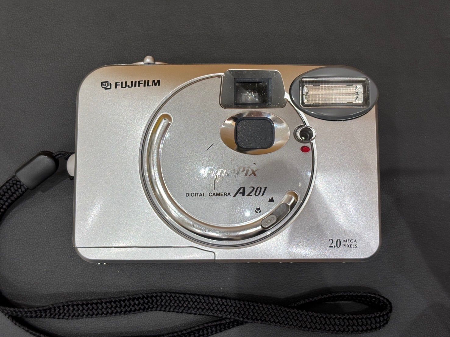KA1033 FUJIFILM FinePix A201 コンパクトデジタルカメラ - メルカリ