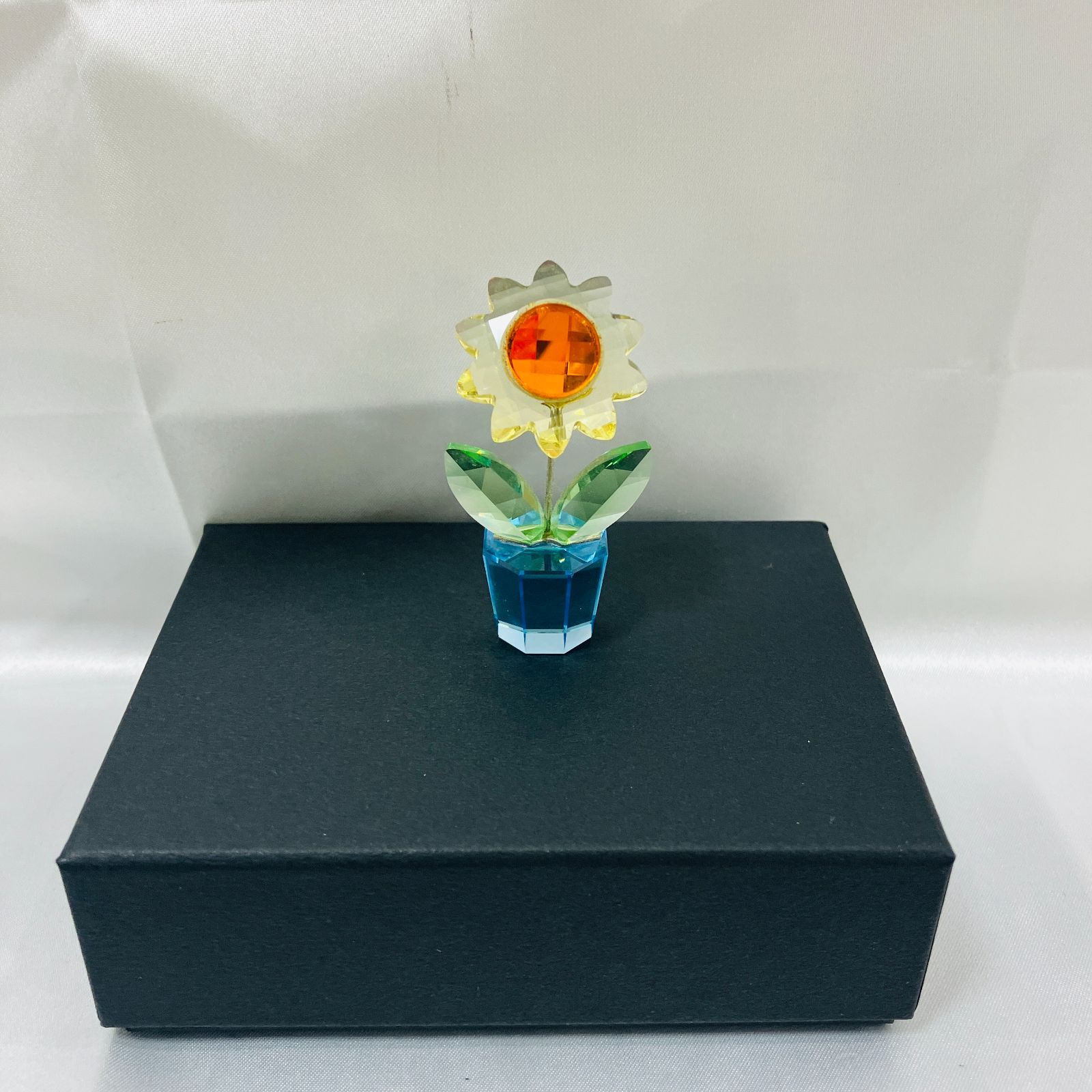 A【Swarovski】スワロフスキー ひまわり 向日葵 置物 - メルカリ