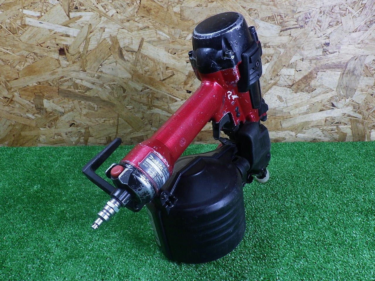  マキタ 高圧 新 エアリサイクルシリーズ 高圧エア釘打 エアダスタ付 ワイヤ シート65 mm AN 633 H 品 釘打機 エアーツール