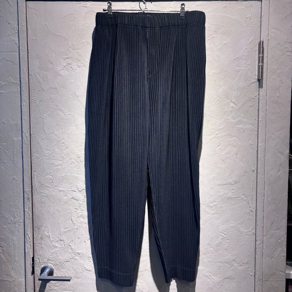 HOMME PLISSE ISSEY MIYAKE オムプリッセイッセイミヤケ PLEATS PANTS テーパードパンツ ブラック size 3 代官山A 12