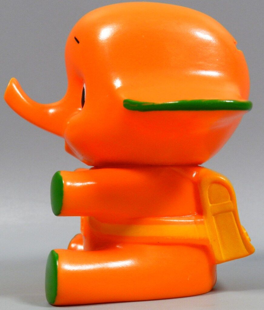 佐藤製薬 ソフビ貯金箱 黄色/ランドセル/8cm/座り/サトちゃん - メルカリ