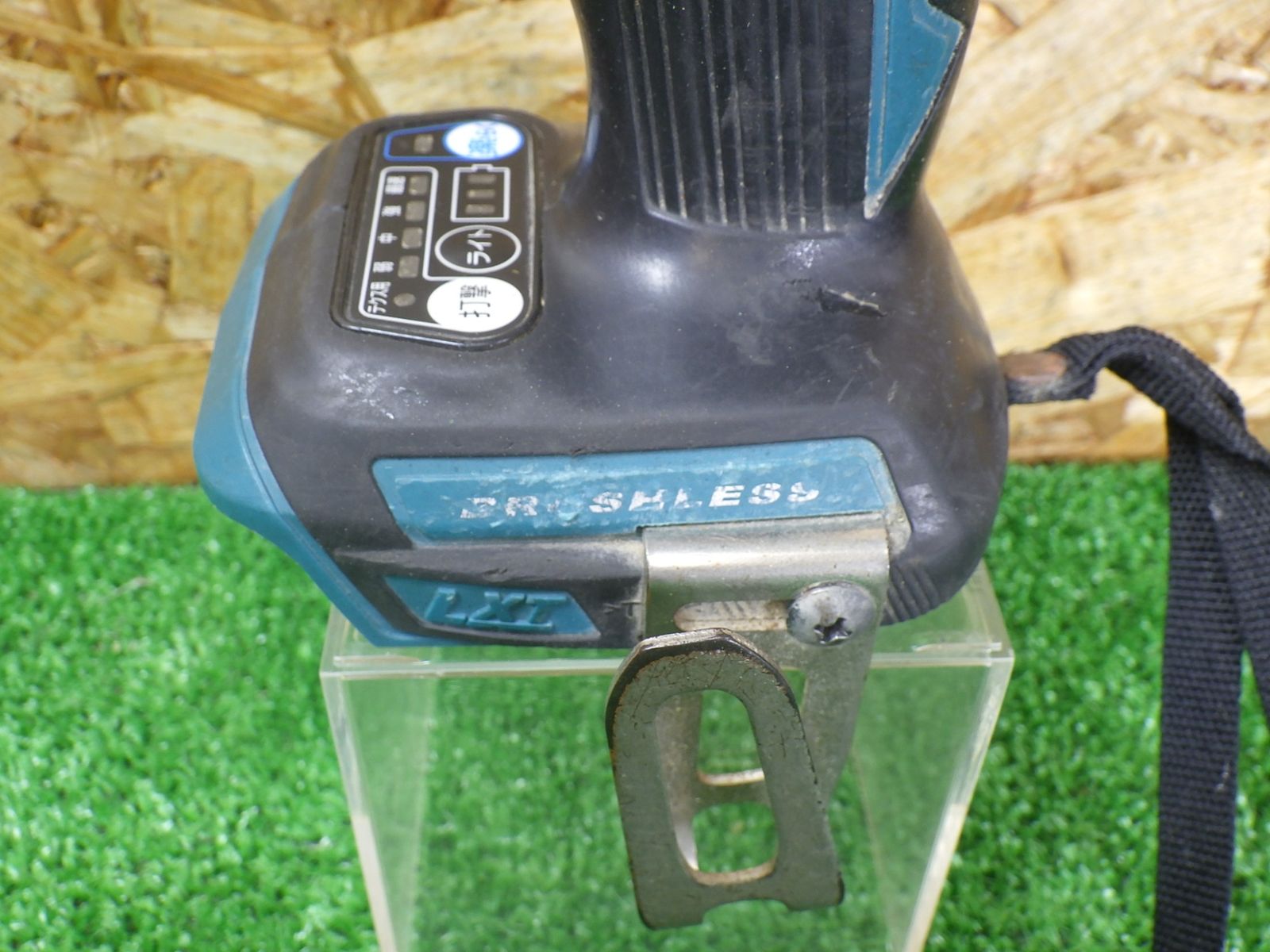 V 充電式インパクトドライバ