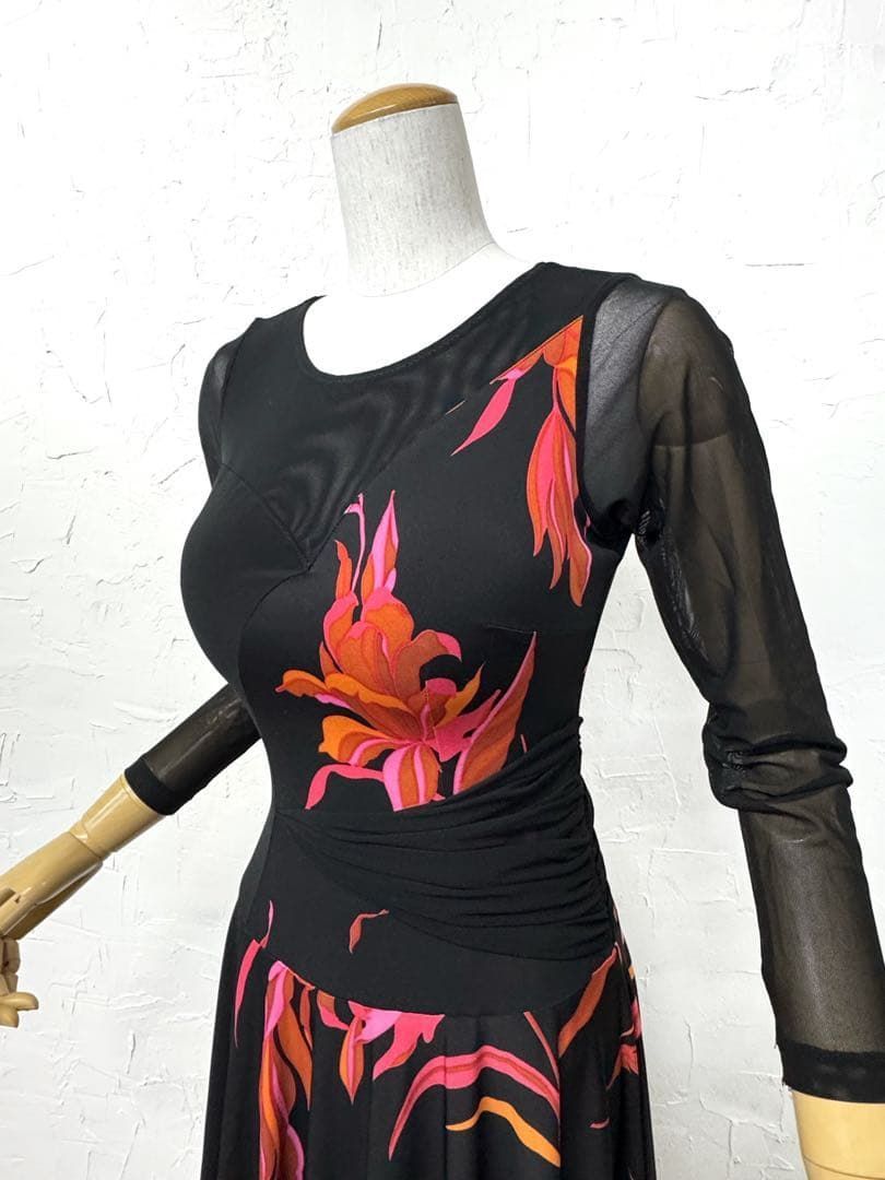 【S~Mサイズ】新品　花柄　社交ダンス用ワンピース　ドレスｗ657 S~Mサイズ】新品 花柄 社交ダンス用ワンピース ドレスw657 - メルカリ