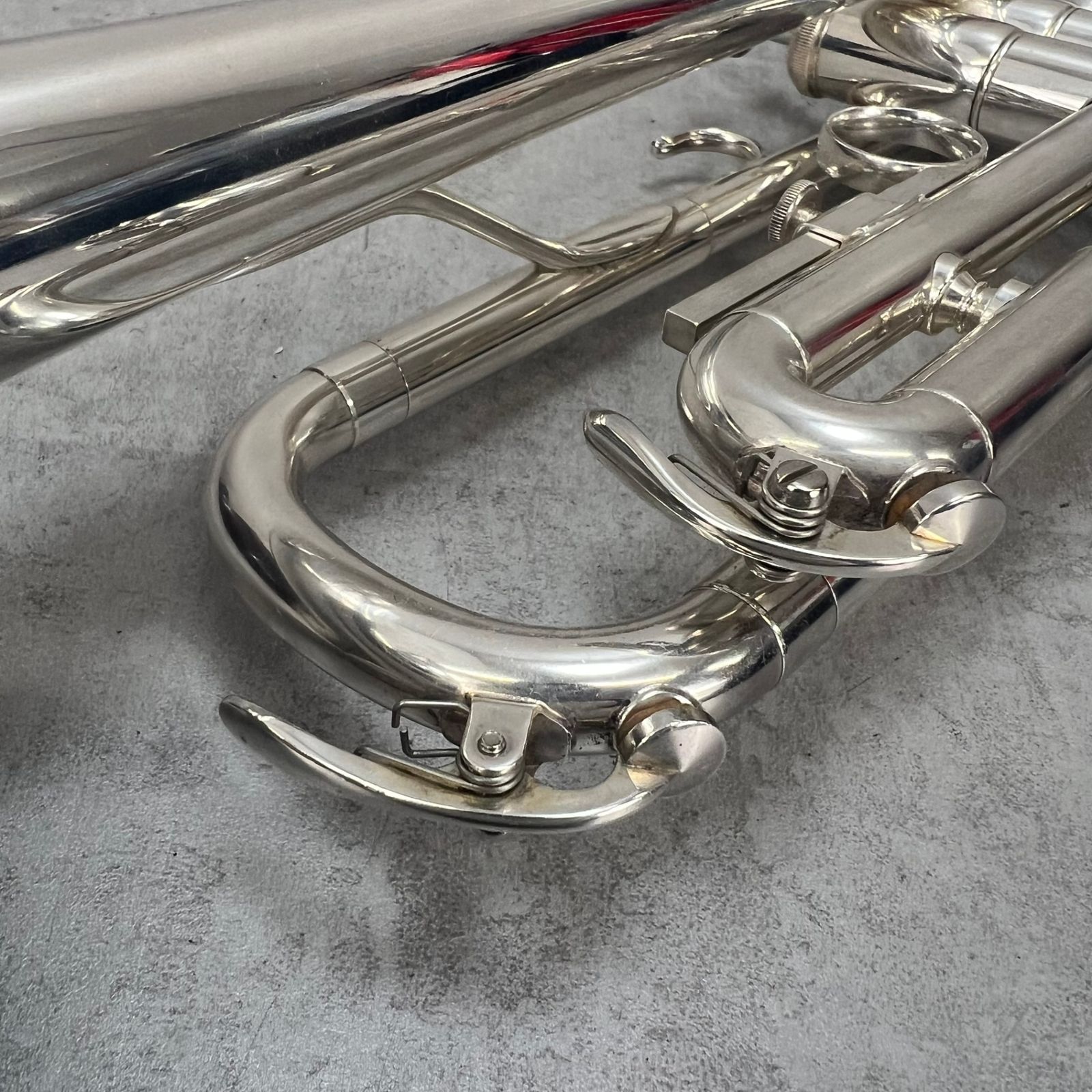 ヤマハ B♭トランペット YTR-2320ES シルバーメッキ SILVER マウス