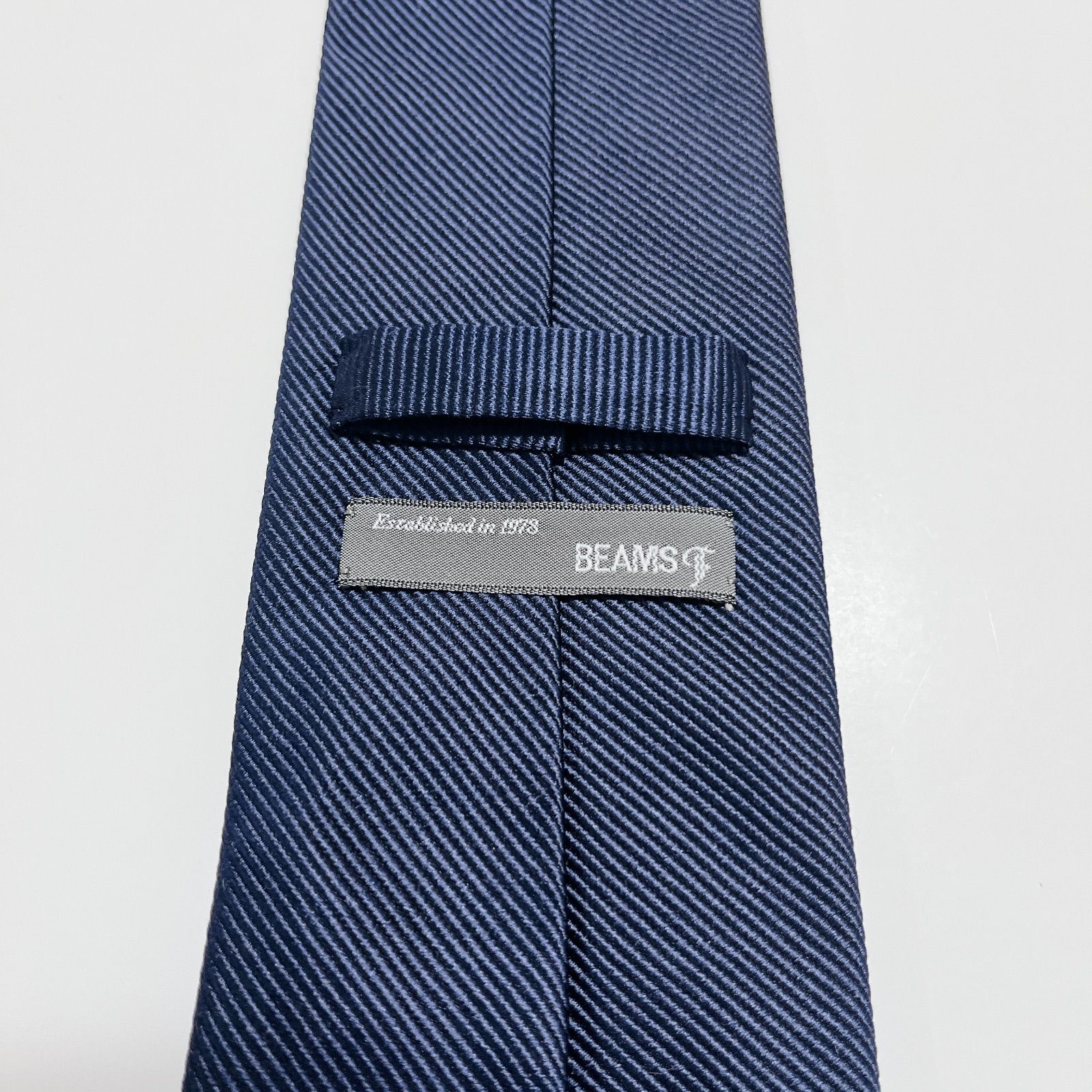 美品 ビームスエフ ネクタイ ハイブランド ソリッドタイ 無地 光沢