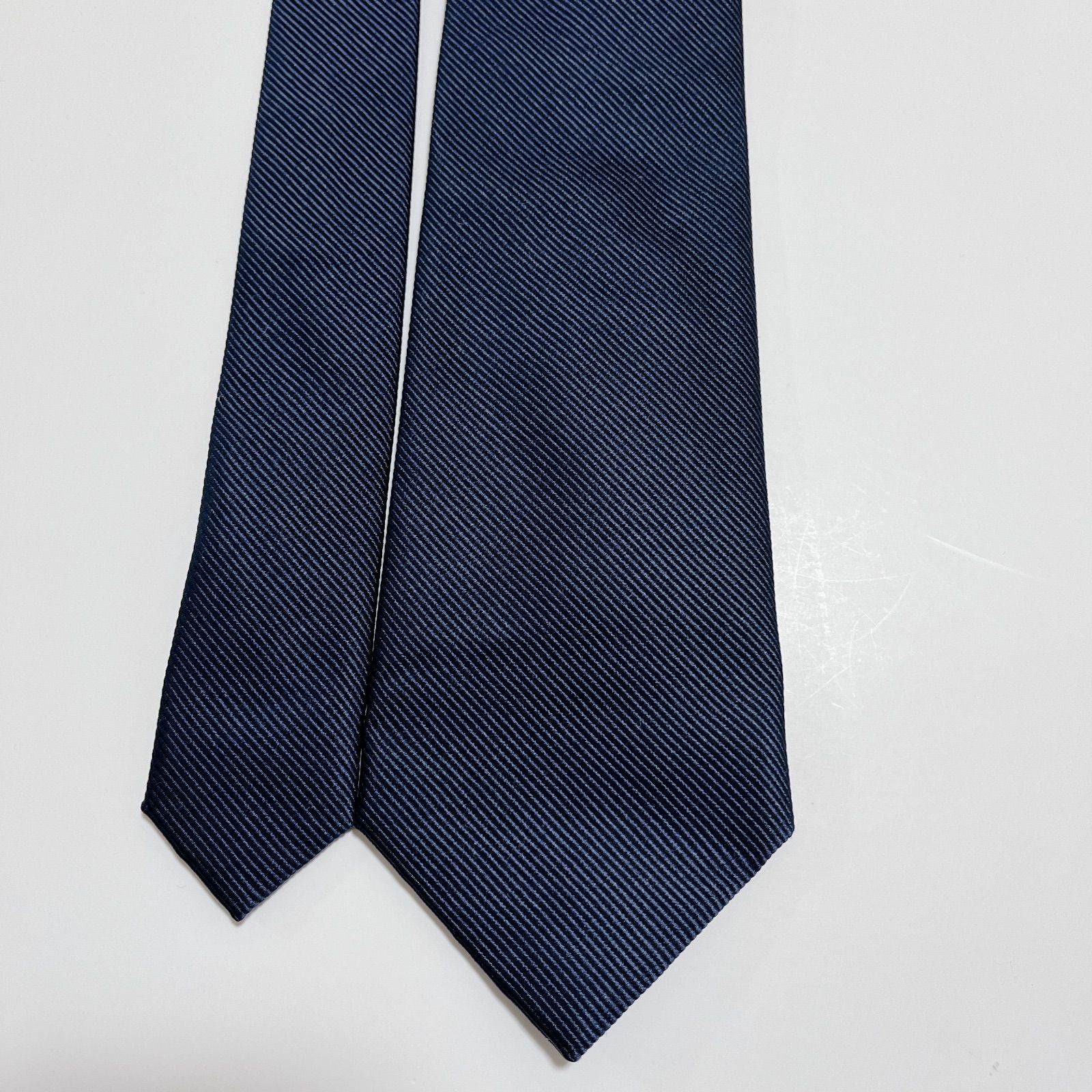 美品 ビームスエフ ネクタイ ハイブランド ソリッドタイ 無地 光沢