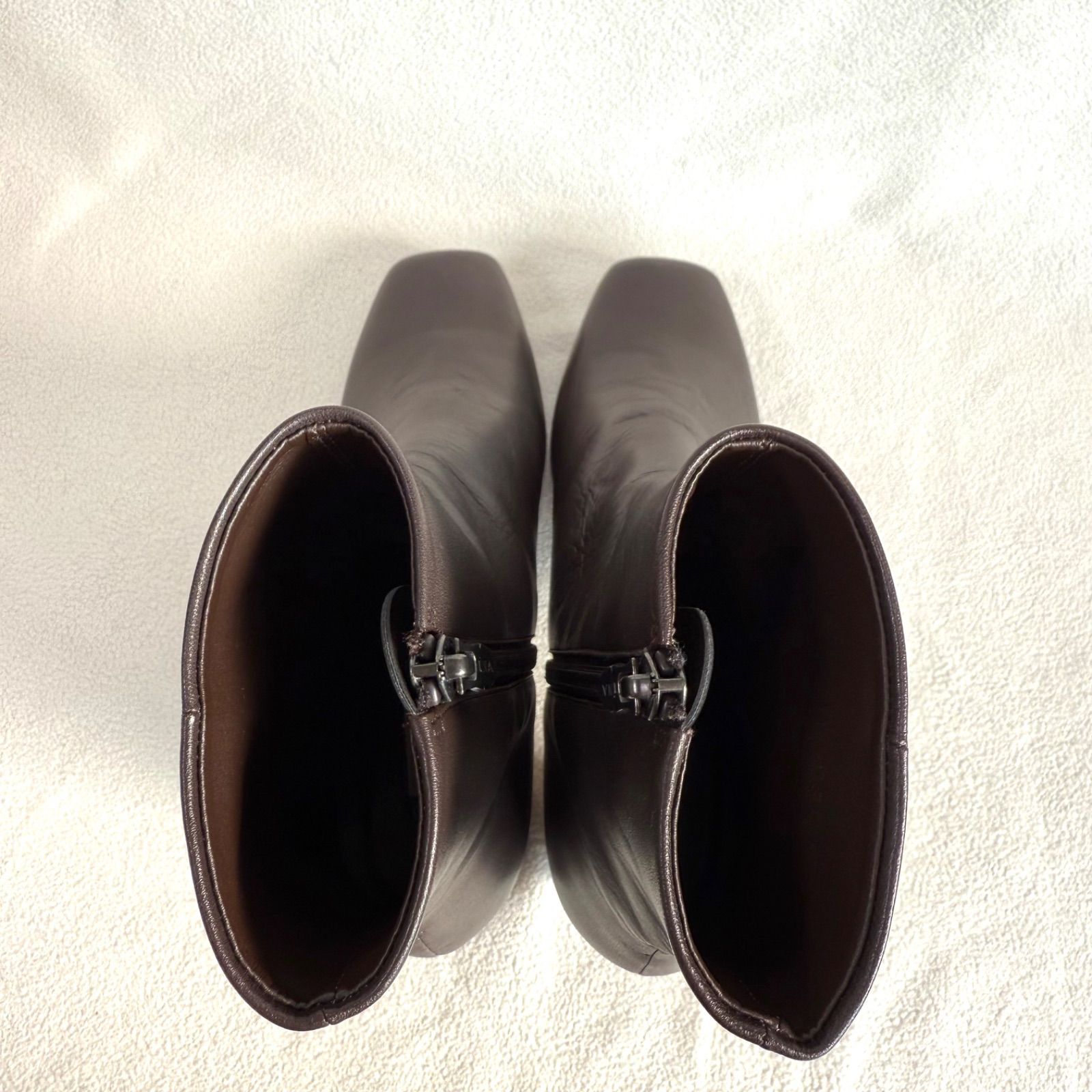 極美品未使用級・23.5✨ダイアナ スクエアトゥ サイドジップ レザー