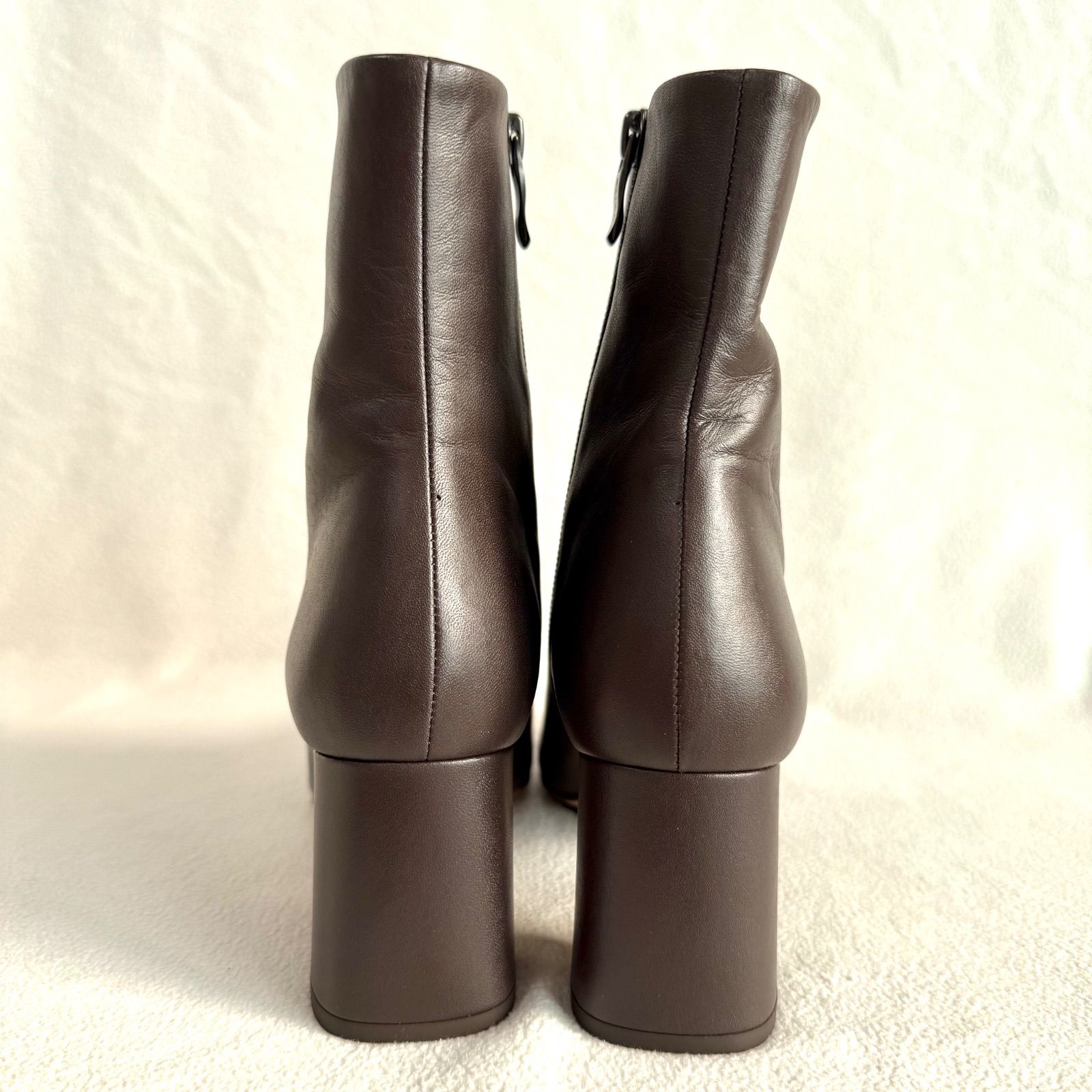 極美品未使用級・23.5✨ダイアナ スクエアトゥ サイドジップ レザー