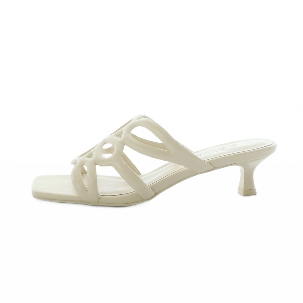 ルタロン Le Talon サンダル LL 25.5cm ホワイトベージュ フラワー