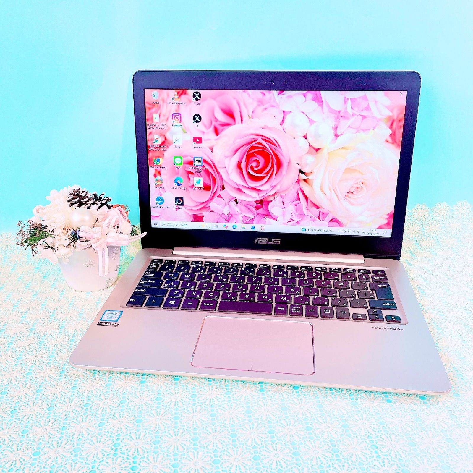 小型軽量❣️薄型ノートパソコン！おしゃれピンクゴールド✨️快適SSD