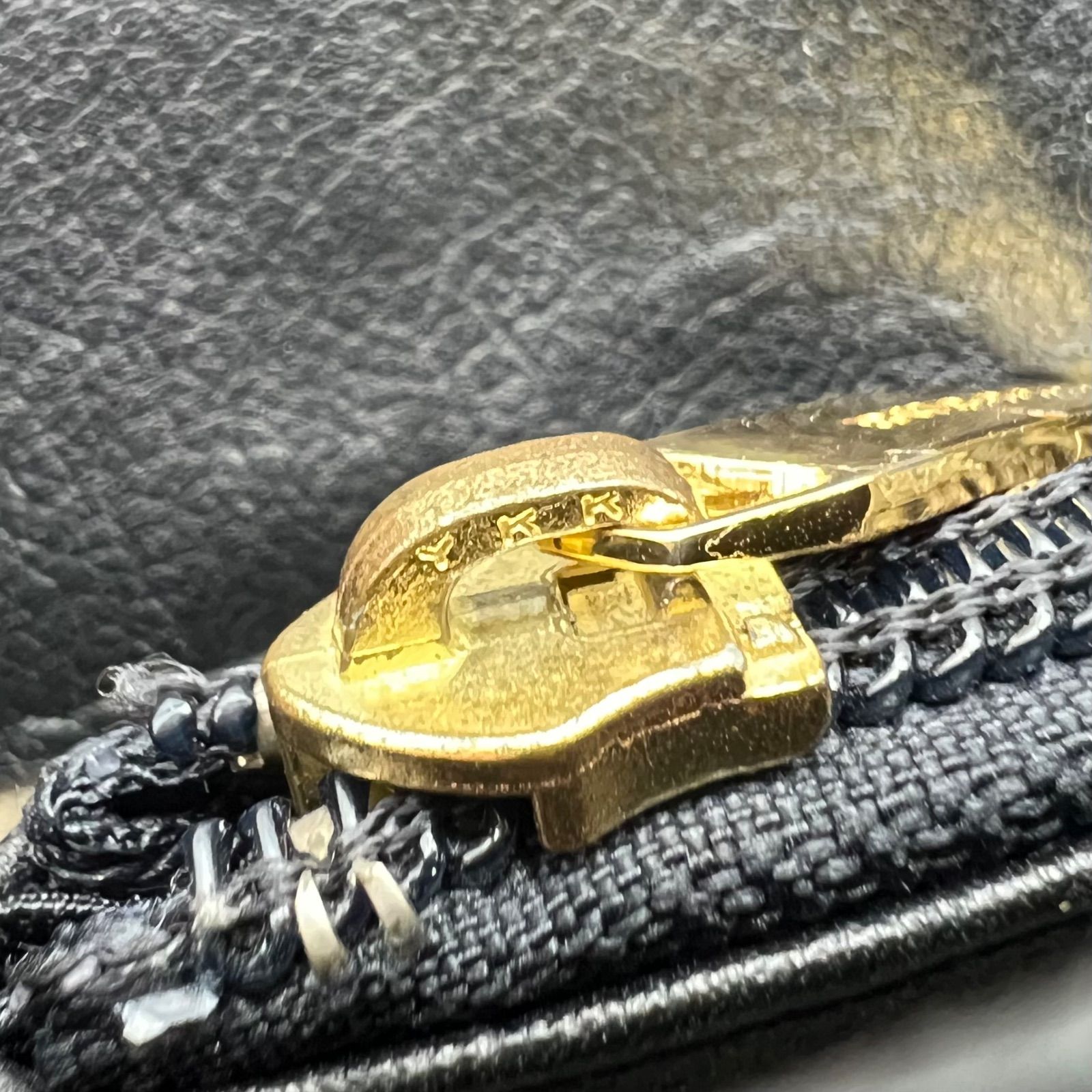 良い BURBERRY old archive GLD plate Leather hand bag バーバリー