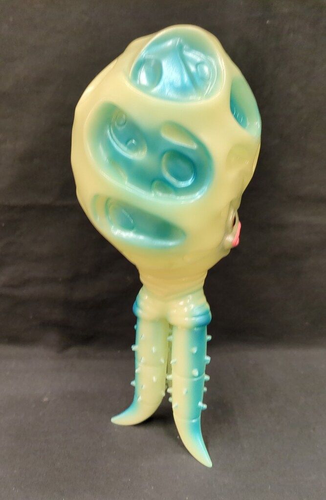 M1号 M1号ウルトラシリーズ チブル星人(蓄光成型/メタ青 顔銀 塗装