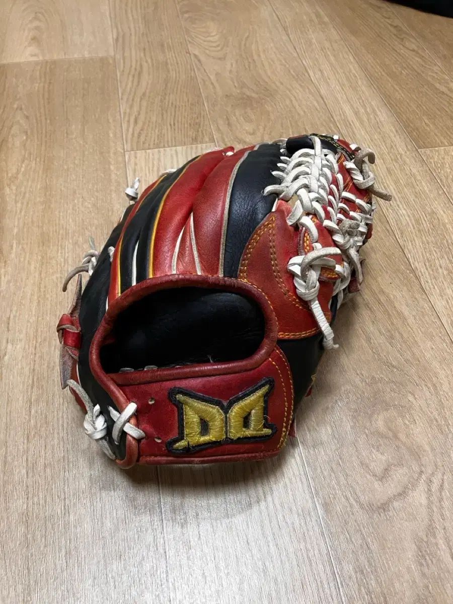 荼毘 金 慧成₍キム ヘソン モデル 内野グローブ 11.75 インチ