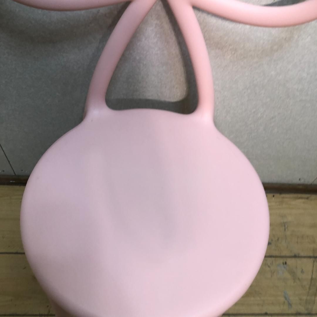 送料無料 Qeeboo Ribbon Chair リボンチェア ピンク Nika Zupanc