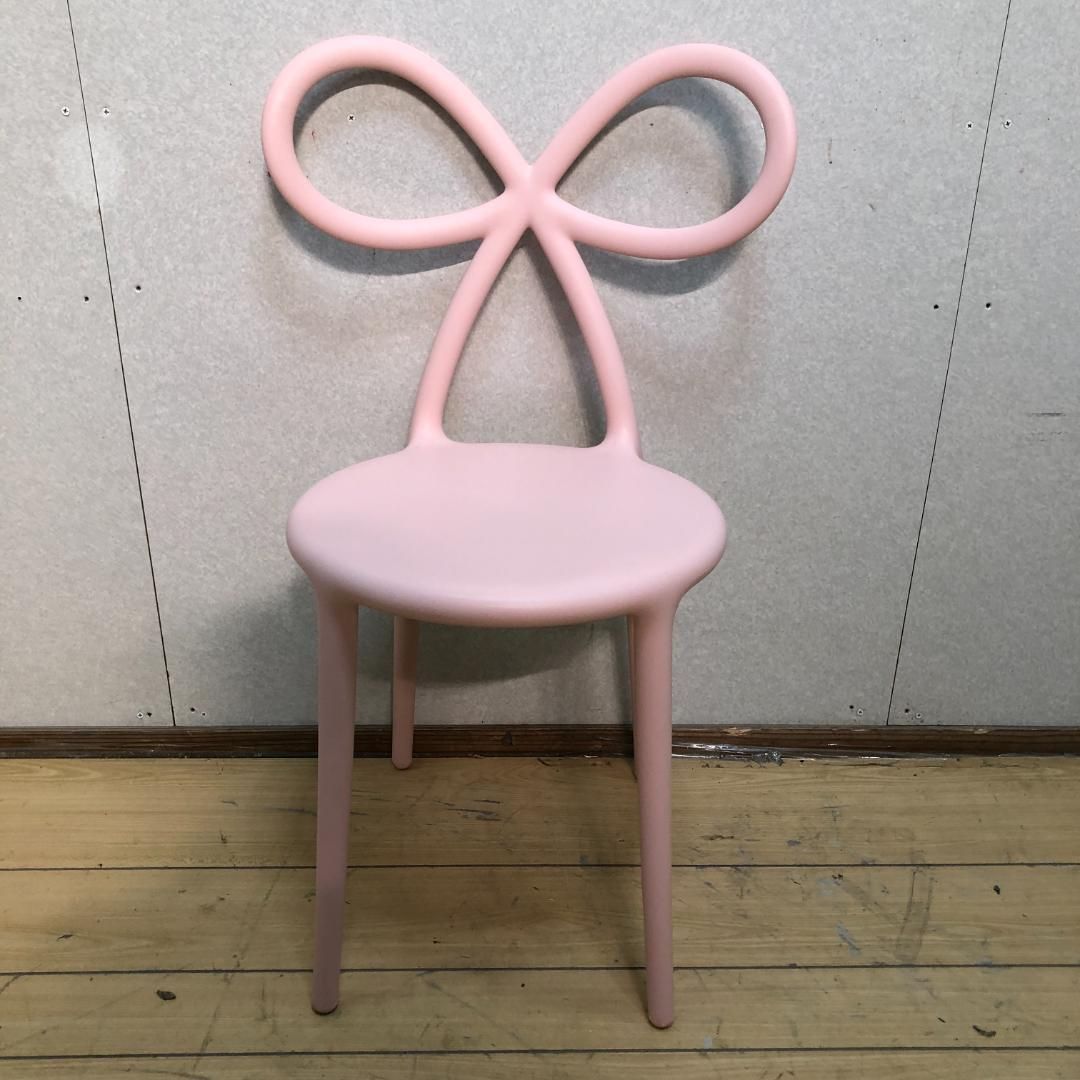 送料無料 Qeeboo Ribbon Chair リボンチェア ピンク Nika Zupanc