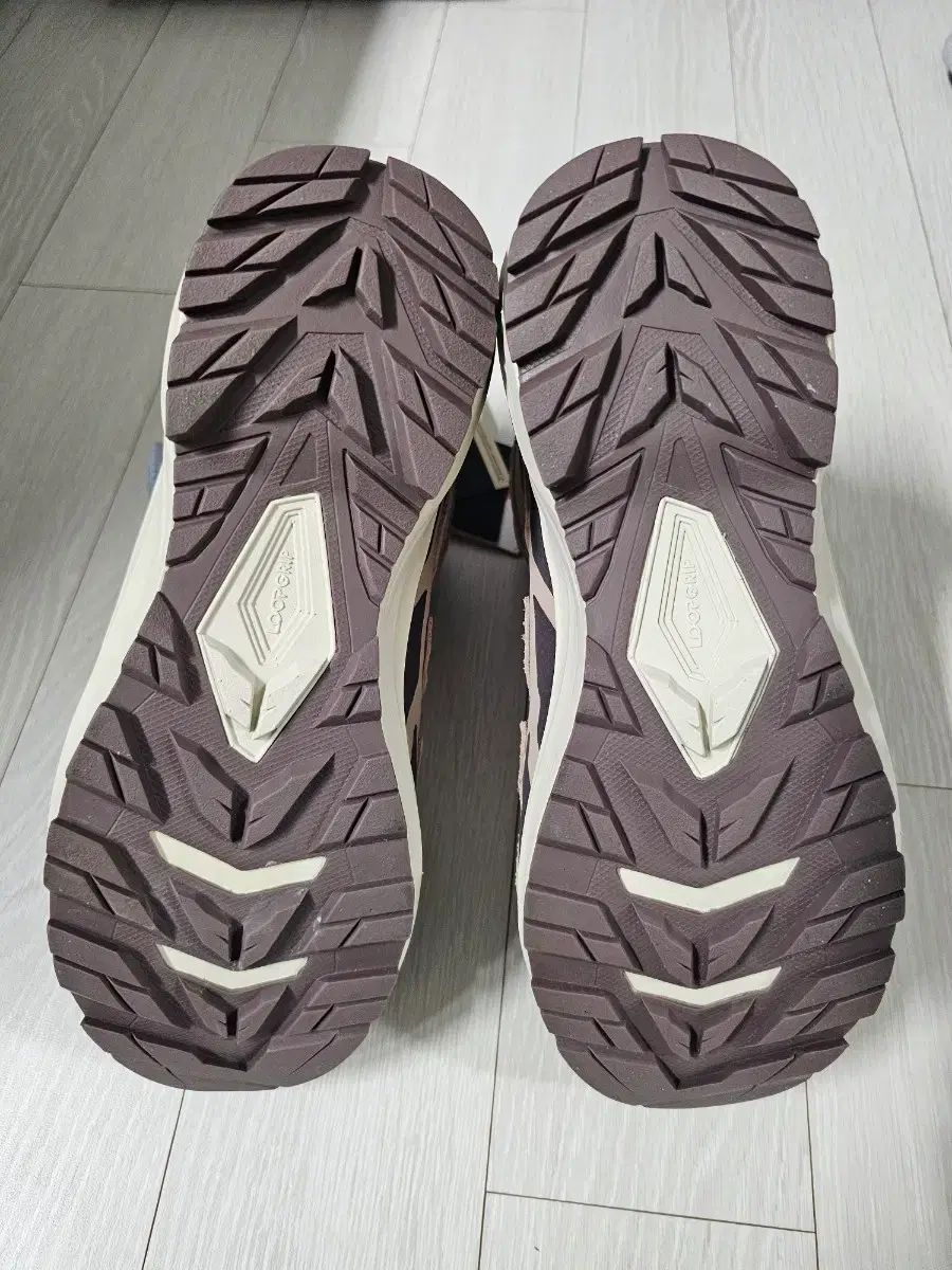  BLACK YAK ブラックヤク 登山靴 登山靴 トレッキングシューズ アウトドアシューズ