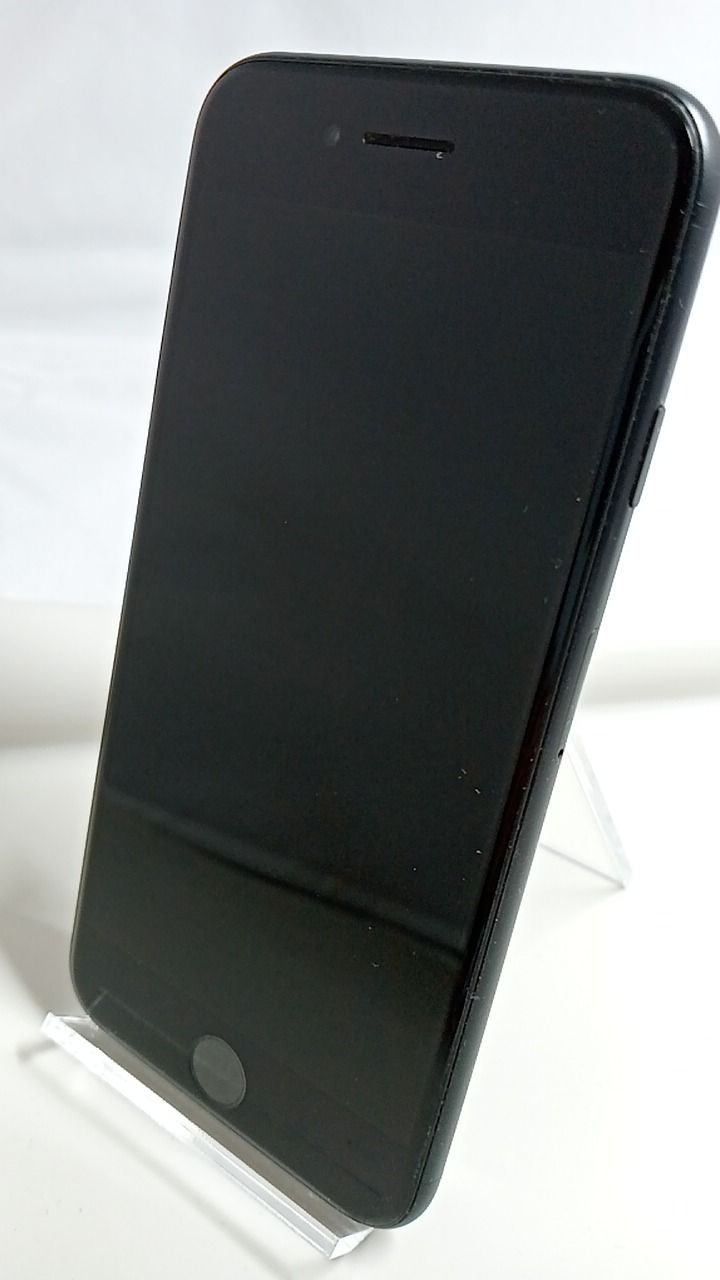 整備済！ iPhoneSE（第二世代） A2296 128GB 本体 ブラック SIMフリー