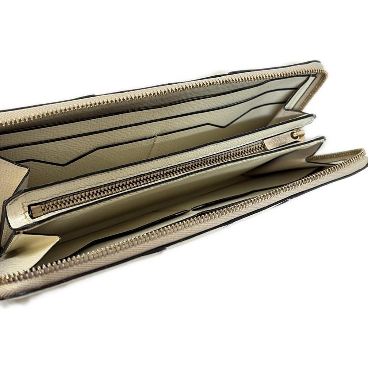 Valextra(ヴァレクストラ) 長財布 - 白 ラウンドファスナー レザー