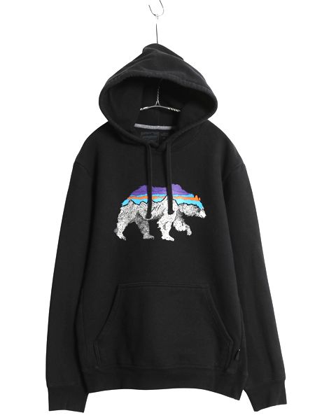 【お得なクーポン配布中!】 パタゴニア プリント スウェット フード パーカー メンズ М / 古着 22年製 トレーナー プルオーバー 裏起毛 フィッツロイ ベア ブラック