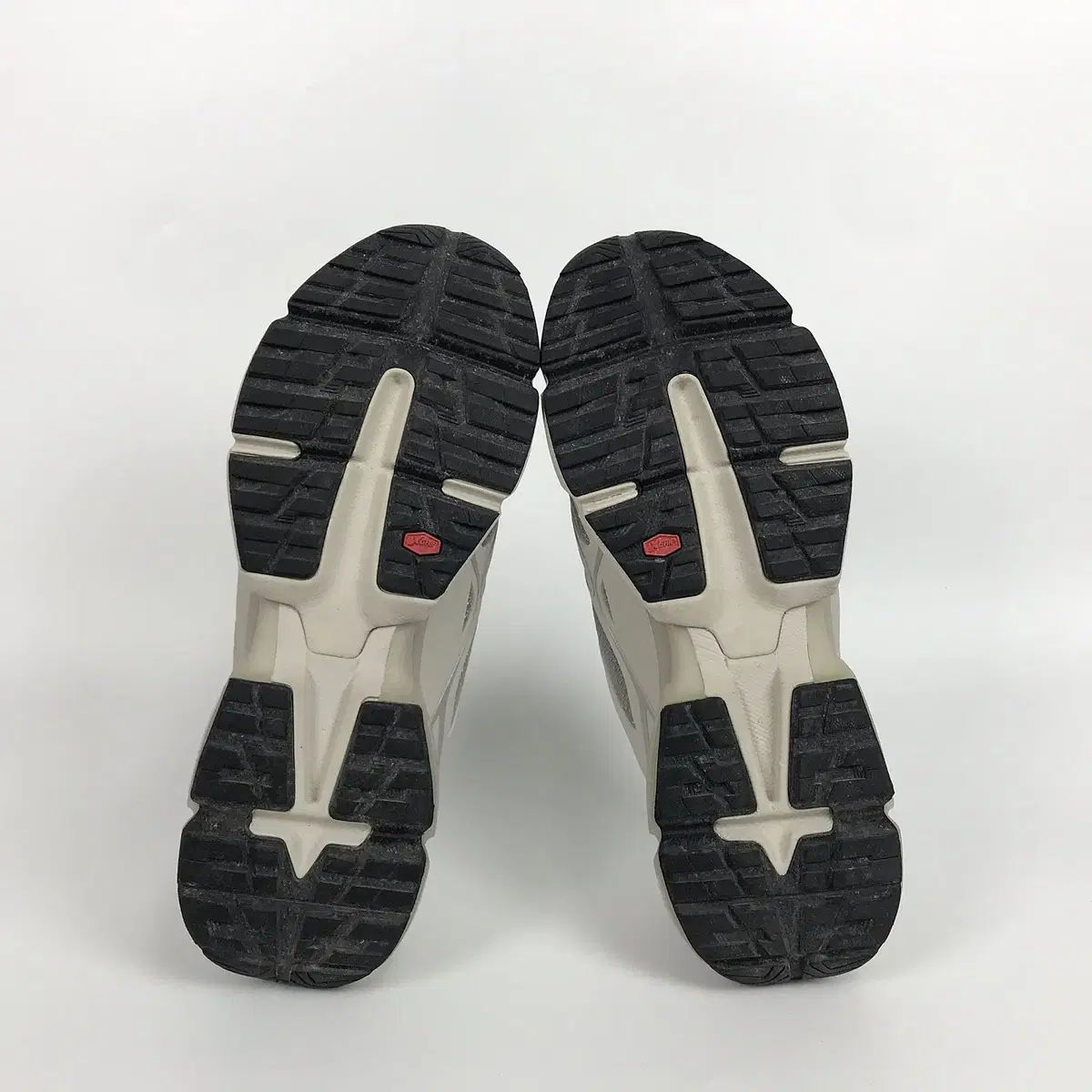 アイダー クィンタム NEO ハイク トレッキングシューズ メンズ 270 キャンプテーブル 登山グッズセット