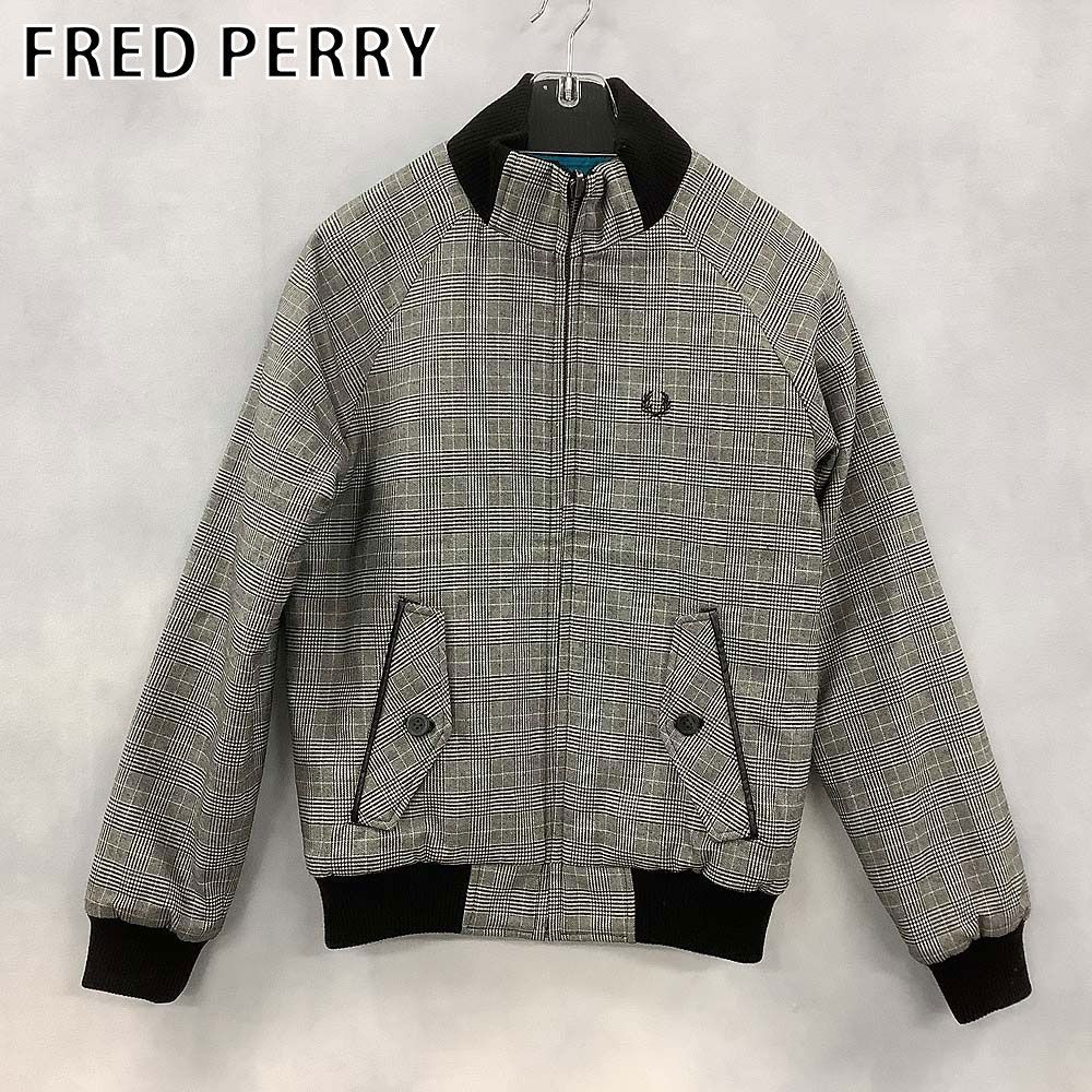 FRED PERRY フレッドペリー 中綿ジャケット リバーシブル - メルカリ
