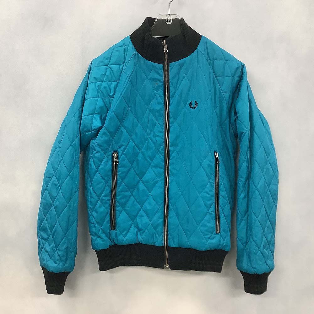 FRED PERRY フレッドペリー 中綿ジャケット リバーシブル - メルカリ