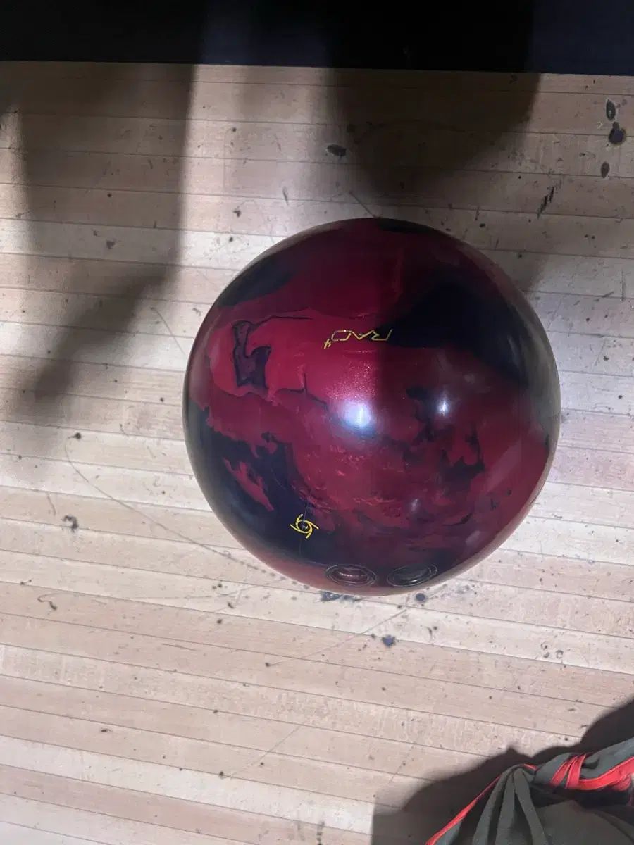 ストームアイコニックコード 15パウンド - メルカリ