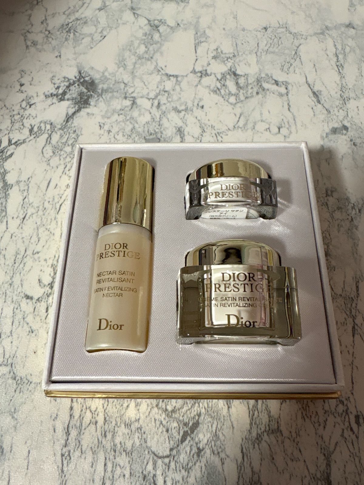 ディオール プレステージ サンプルキット - メルカリ