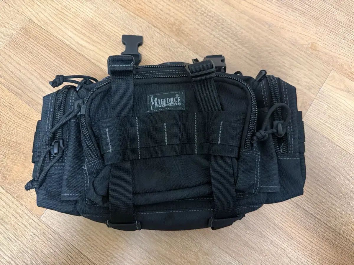 マグフォース プロメテウス ウェストバッグ
