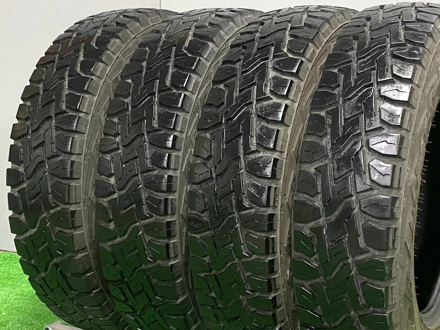 バリ溝 トーヨー オープンカントリー R T 185 85 16 8 PR 4本 スズキ ジムニー シエラ ノマド AZオフロード 交換用