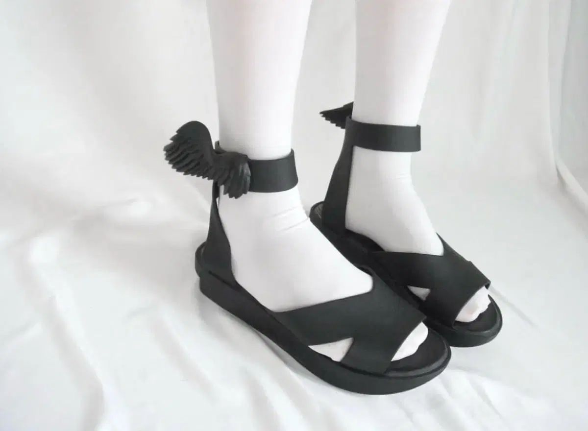 Vivienne Westwood エンジェルウィングシューズ