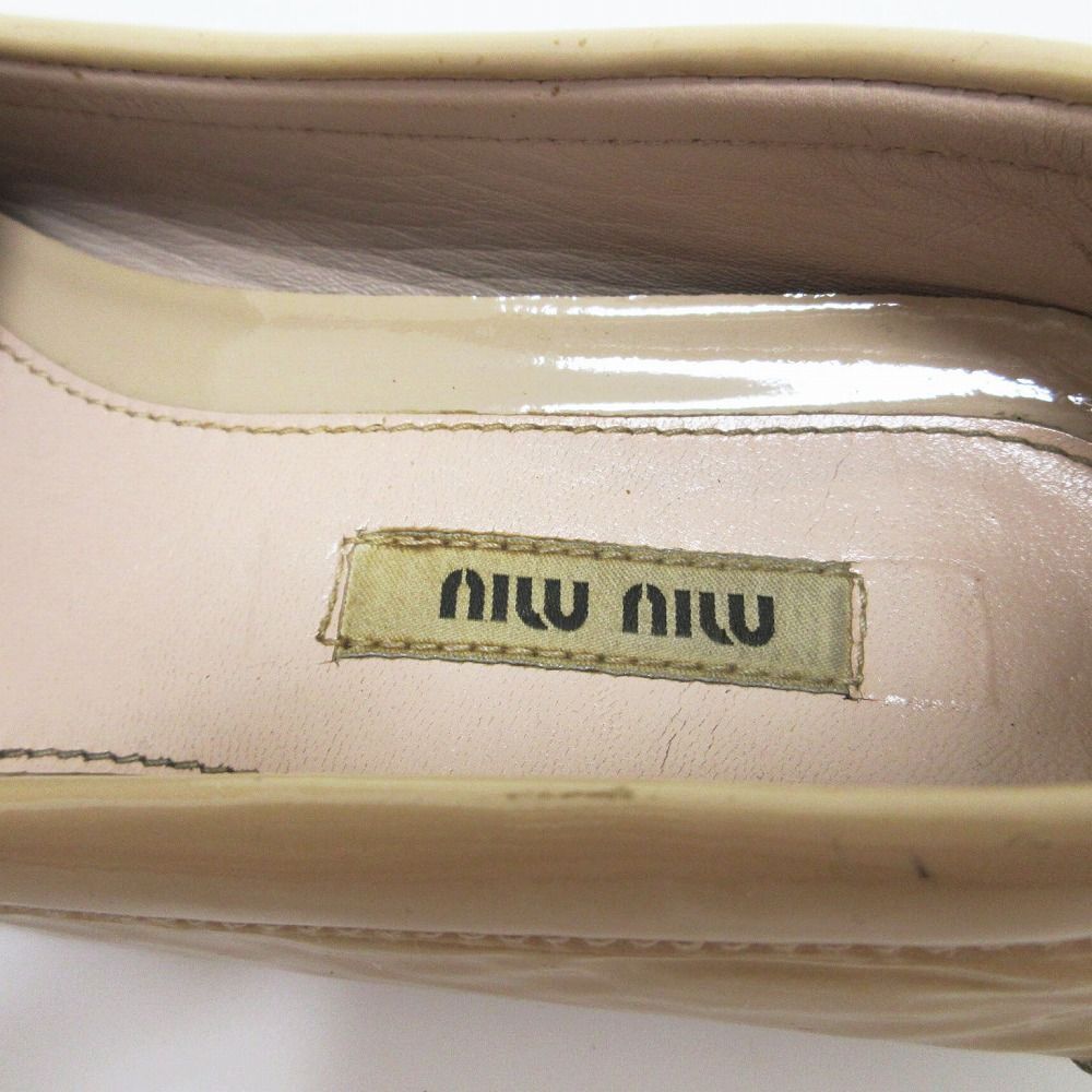 miumiu ミュウミュウ エナメル ビジュー装飾 ローファー シューズ