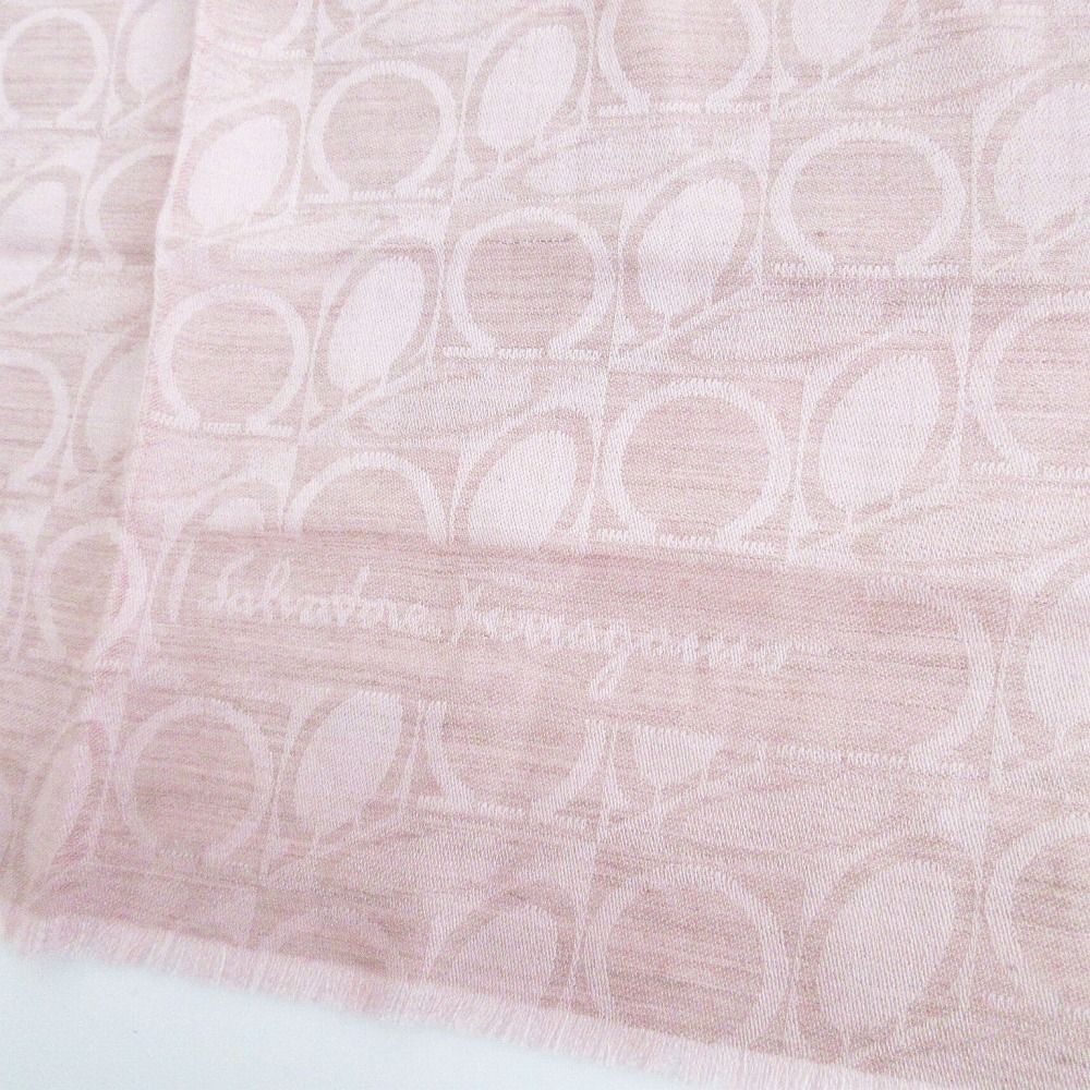 フェラガモ　Ferragamo　ストール　ショール　カシミヤ 　アニオナ製ピンク フェラガモ ガンチーニ ストール ショール ピンク aq12376 - メルカリ