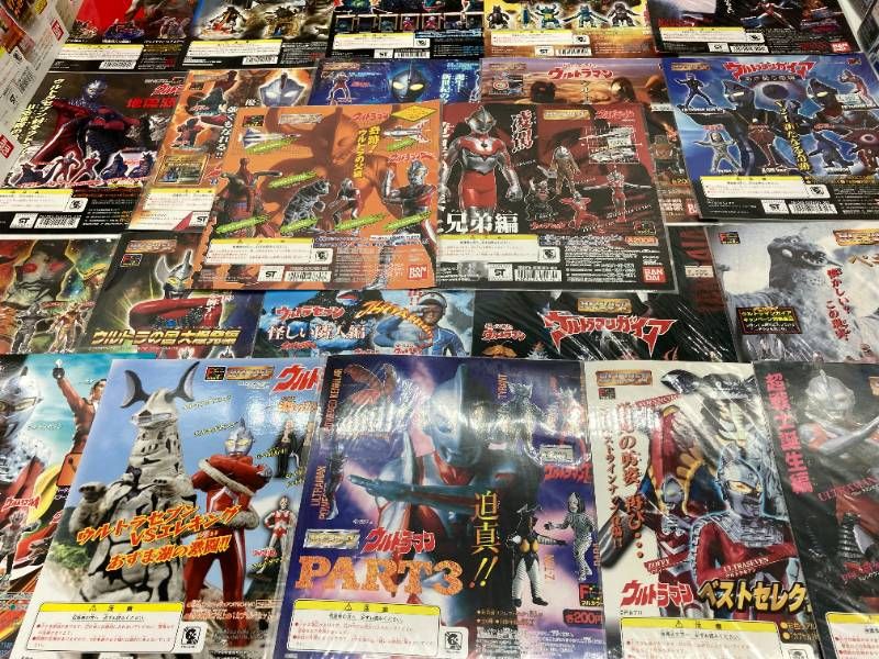 希少】ウルトラマン HGシリーズ POP台紙 36枚 大量 まとめ 怪獣 特撮